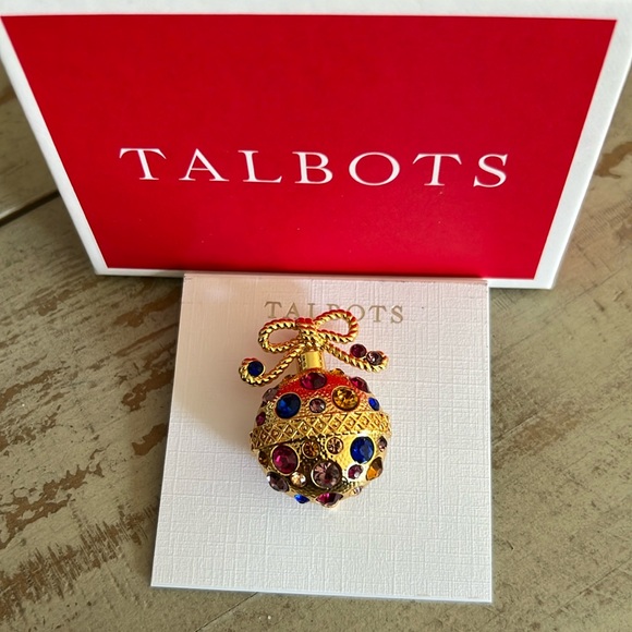 New with tags Talbots Christmas Baulb Brooch - Picture 1 of 3